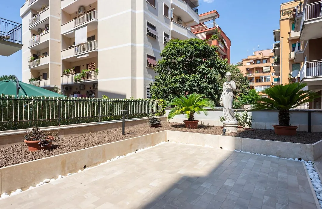 La CASA di EMY-1